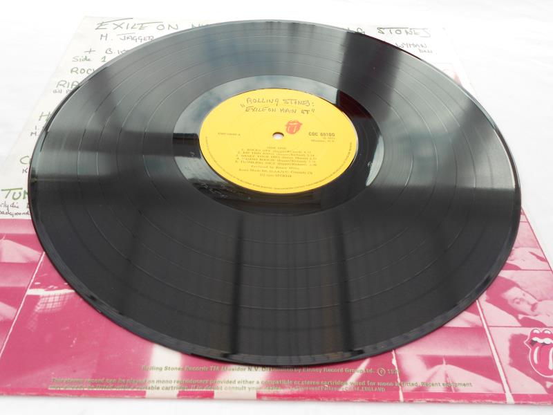 Rolling Stones ? Exile on Main St UK Double LP COC 69100 A2-B2-C1and D2 EX+ Both vinyls are in - Image 8 of 15