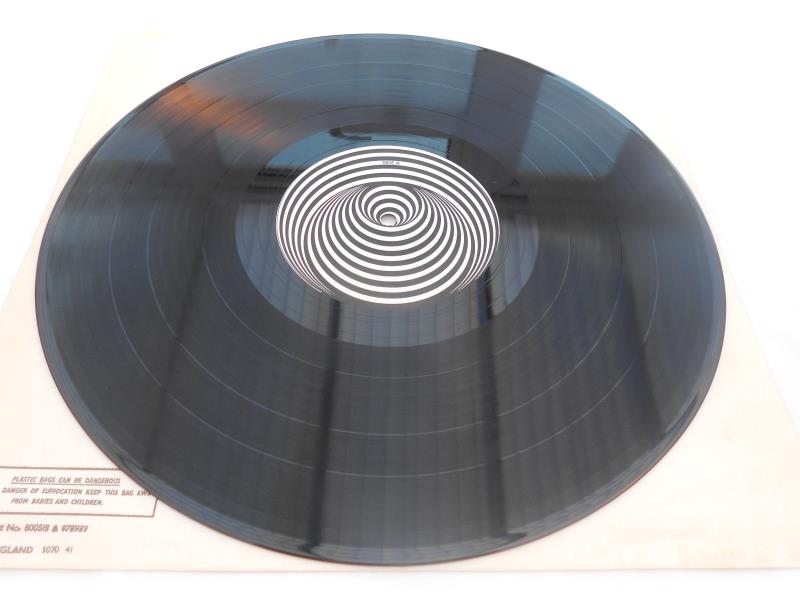 Gentle Giant ? Gentle Giant. UK 1st press Record LP Vertigo Swirl. 6360020 1Y-1 and 2Y-1 NM The - Image 10 of 11