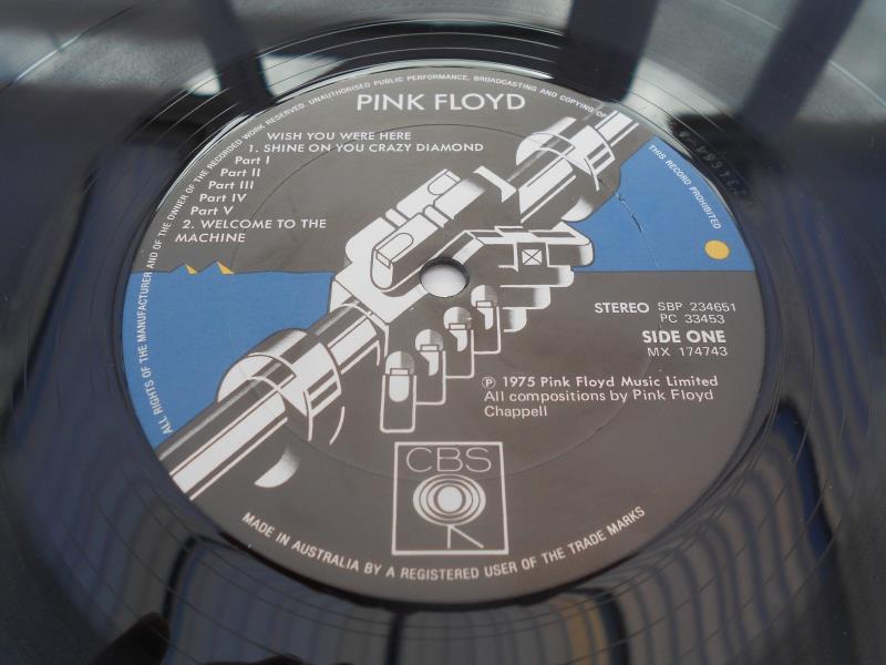 Pink Floyd - Wish you were here Australian 1st press Gatefold LP record SBP 234651 1 and 2 EX The - Image 9 of 14