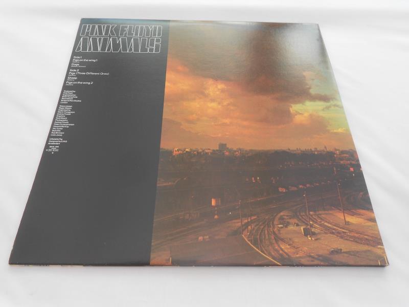 Pink Floyd ? Animals UK 1977 LP 1st press record SHVL 815 A-2U and B-2U NM The vinyl is in near mint - Image 8 of 14