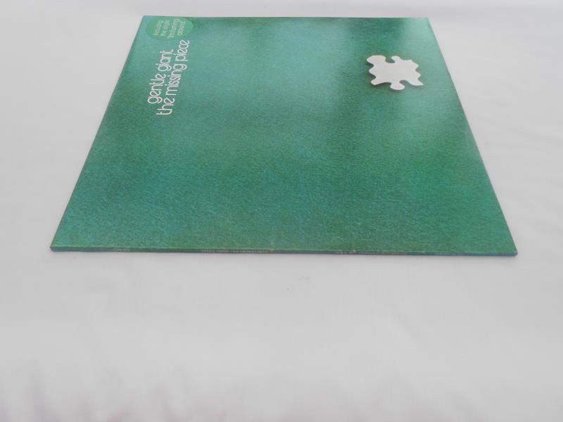 King Crimson ? The Missing Piece. UK 1st press record LP CHR 1152 A-1 R and B-1 R N/M The vinyl is - Image 3 of 9