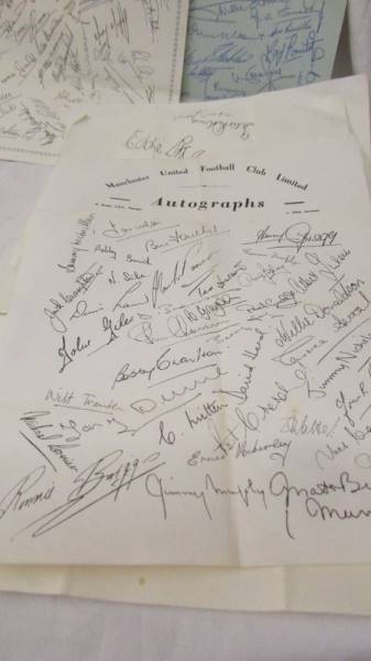 A collection of facsimile football team signatures. - Image 4 of 8