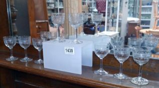 A set of 8 vintage glasses