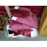 A quantity of curtains & linen COLLECT ONLY