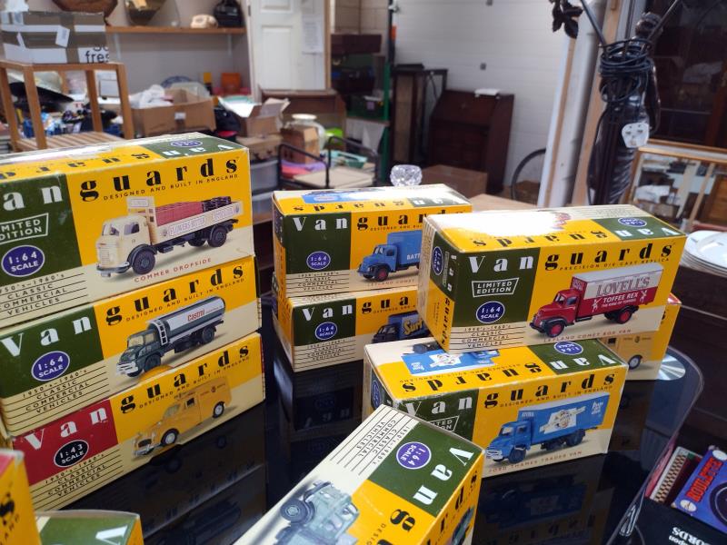 14 boxed diecast Vanguards commercial vehicles (some boxes a/f) - Image 3 of 3