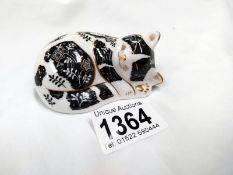 A Royal Crown Derby collectors guild Misty cat 2003, not fitted with stopper