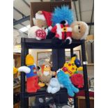 2 shelves of 'as new' soft toys