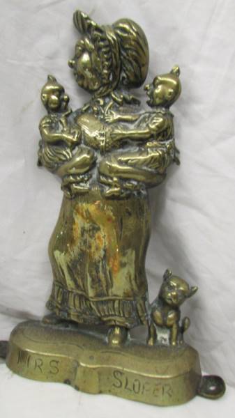 A pair of Victorian brass figures - Ally Sloper and Mrs Sloper. - Image 3 of 3