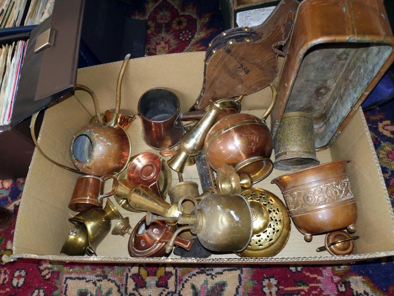 A selection of brass and copper items including planters, watering can etc - Image 2 of 2