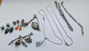 A good collection of 925 silver jewellery including earrings, bracelets etc., 80 grams.