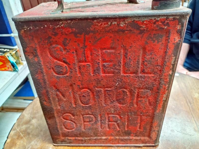 A 1930's/40's Shell petrol can - Image 4 of 4