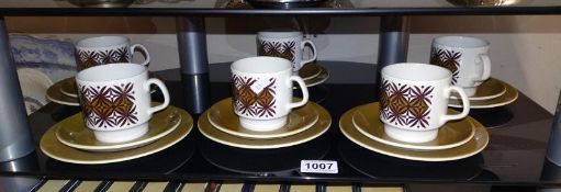 A Staffordshire retro 70's tea set (18 pieces)