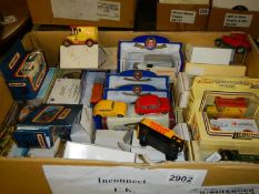 A large box of diecast models including Lledo, Oxford diecast, Matchbox etc.,