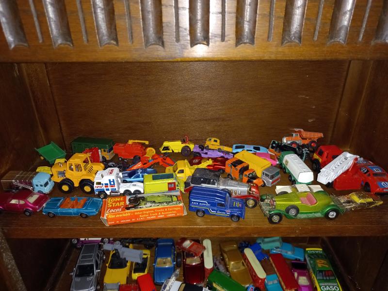 A mixed selection of play worn die cast including Diny, Matchbox & Lledo etc. - Image 3 of 4