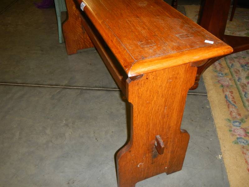 An old oak church bench in good condition. COLLECT ONLY. - Image 3 of 3