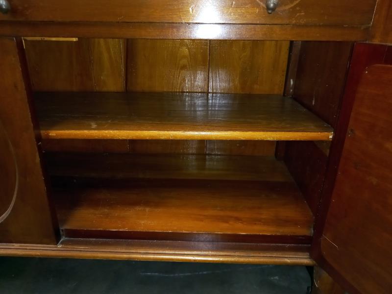An Edwardian mahogany mirror back sideboard COLLECT ONLY. - Image 3 of 6