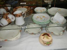 A mixed lot of ceramics, approximately 40 pieces. COLLECT ONLY.