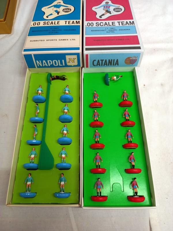 10 boxed Subbuteo teams, European teams including Juventus, Napoli etc - Image 2 of 6