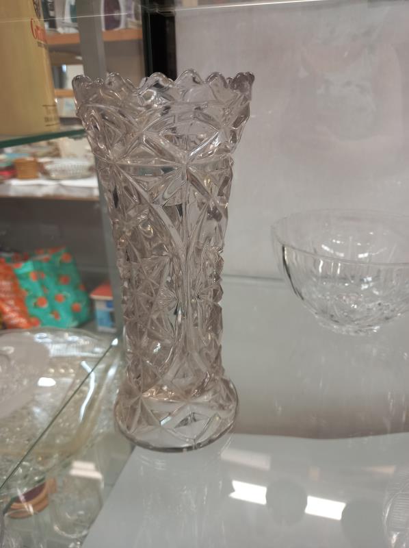 A quantity of cut glass items - Image 2 of 3