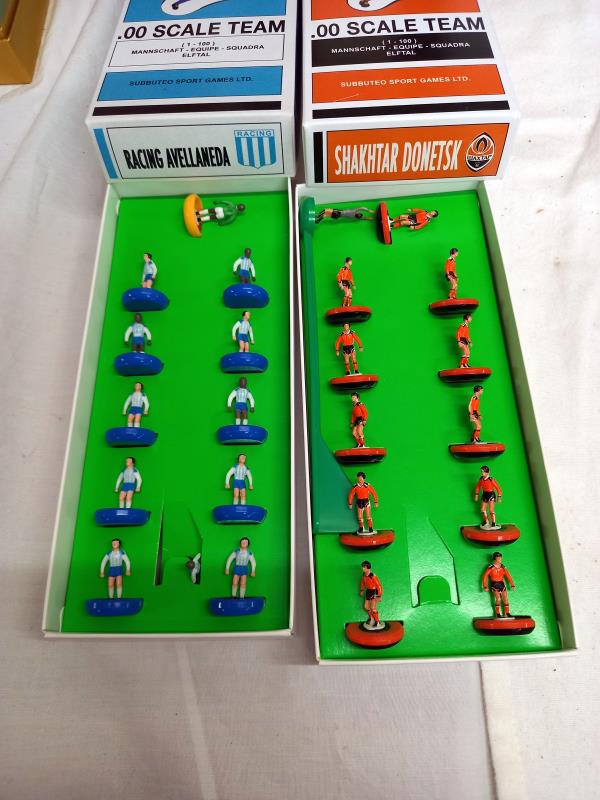 10 boxed Subbuteo teams, European teams including Juventus, Napoli etc - Image 4 of 6