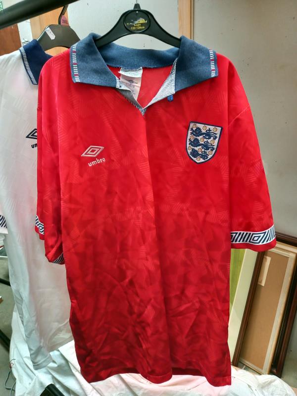 3 Vintage Umbro England football shirts - Image 2 of 3