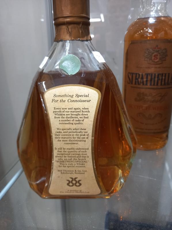 Three bottles of Whisky - Strathfillan, St. James and Something Special. - Image 4 of 12
