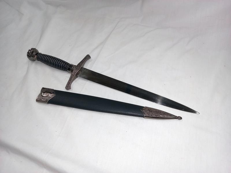 3 collectors daggers - Image 4 of 4