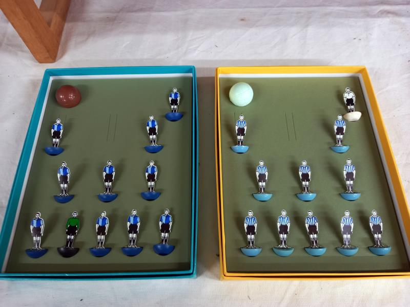 3 Subbuteo celluloid/card teams in modern holder boxes - Image 2 of 2