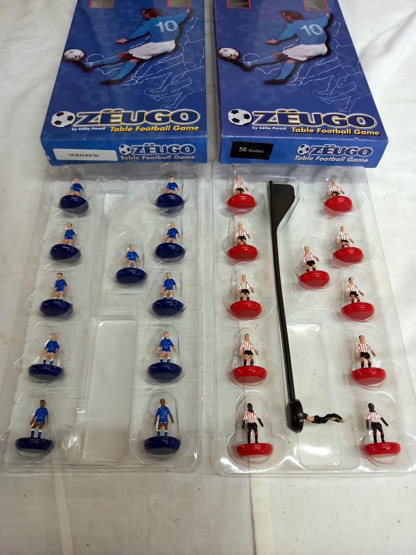 11 Zeugo boxed table football teams (Subbuteo) including Vasco Da Gama, Schalke, Shatar Donetsk etc - Image 7 of 8