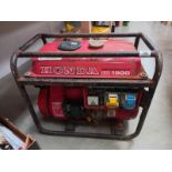 A generator (Honda EB 1900) COLLECT ONLY