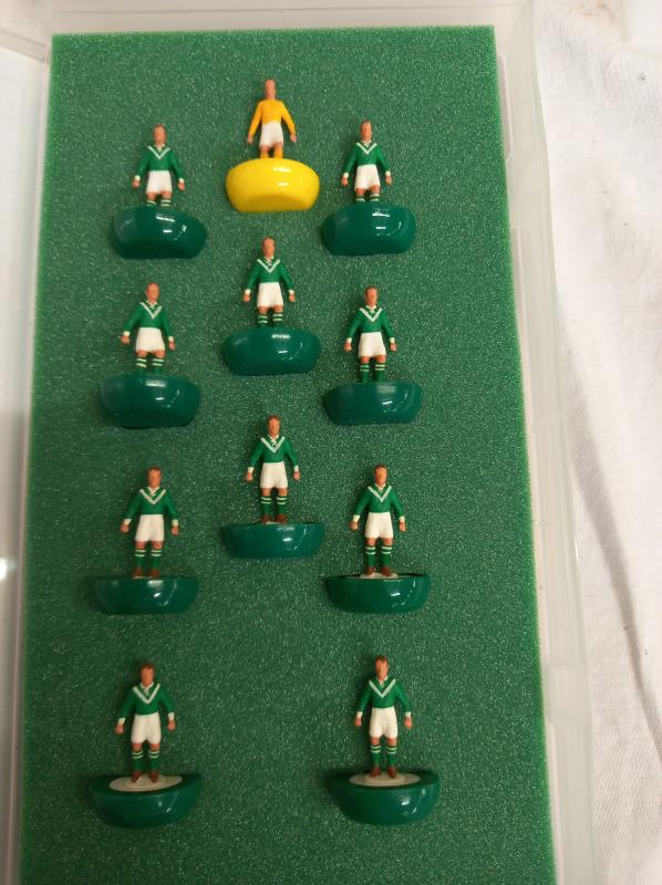 9 Subbuteo special edition teams, including Oldham 2nd, Tranmere Rovers and 5 retro paints, kit - Image 4 of 10