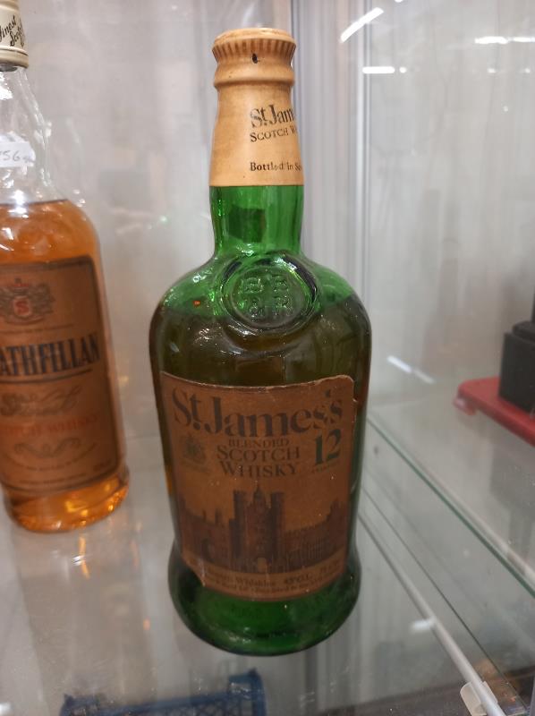 Three bottles of Whisky - Strathfillan, St. James and Something Special. - Image 6 of 12