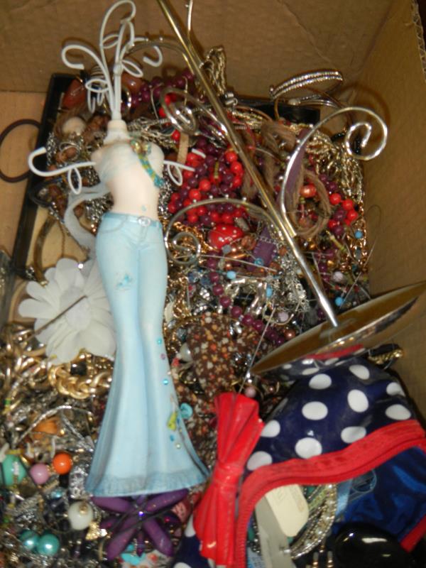 A box of costume jewellery stands etc. - Image 2 of 2