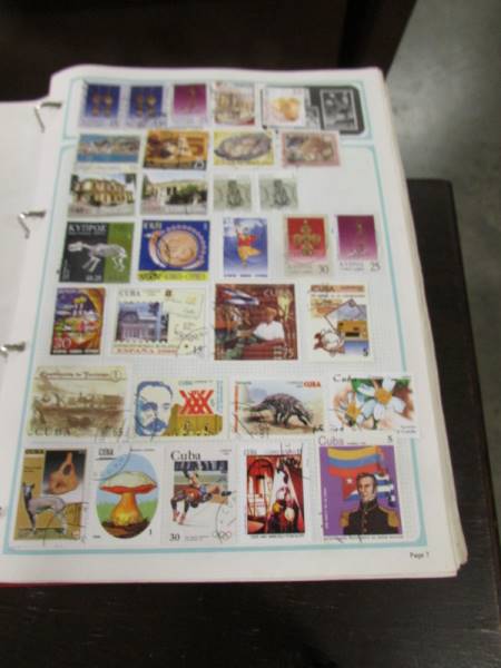 A collection of world stamps in five albums. - Image 5 of 11