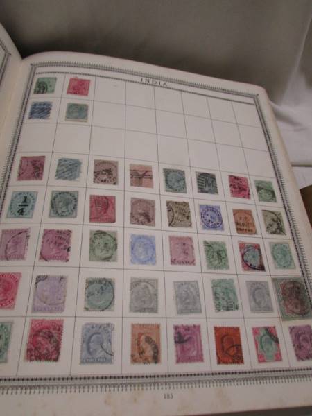 A very good Victorian stamp album of Victorian and early 20th century stamps including GB penny - Bild 30 aus 50