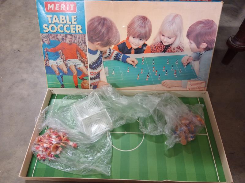 Subbuteo related including Table Soccer set, Subbuteo accessories and football teams - Image 3 of 12