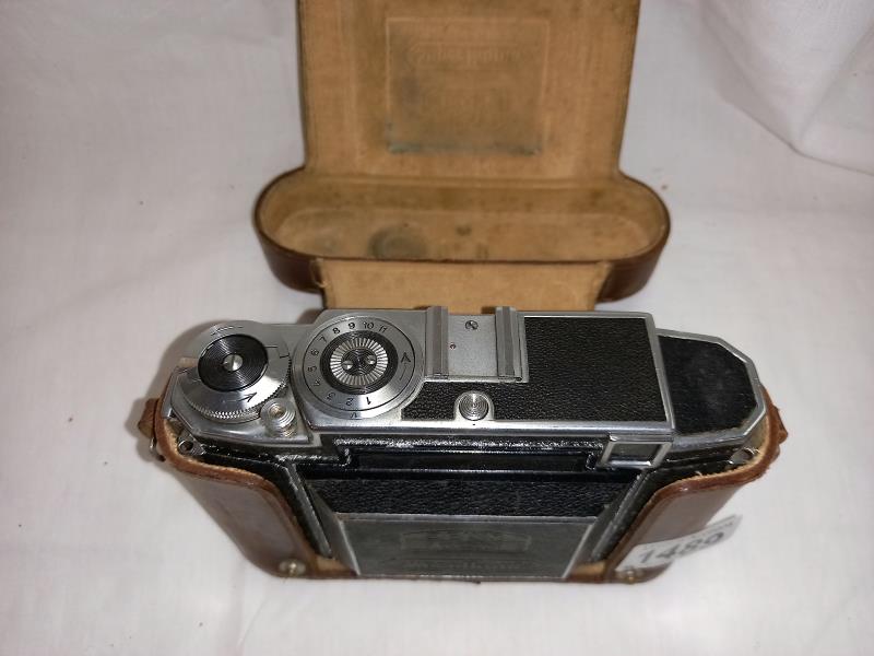 A cased Zeiss Ikon camera - Image 2 of 3