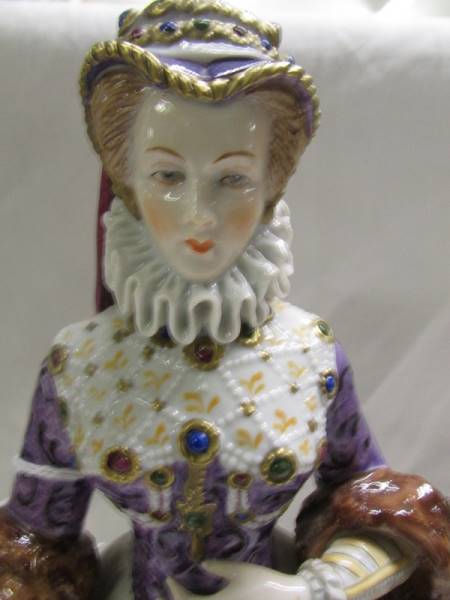 A Sitzendorf figure of Elizabeth D'Autiche, Femme de Charles IX. - Image 2 of 4