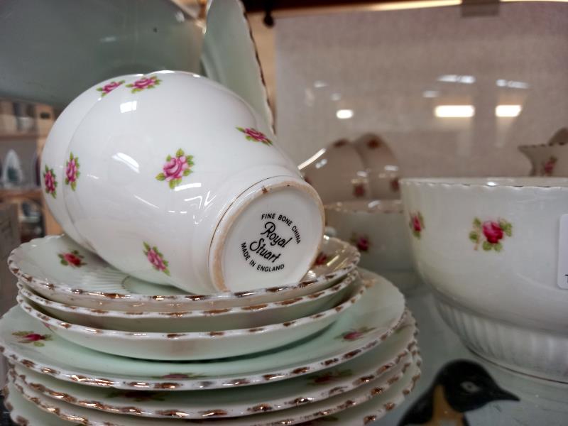 A quantity of Royal Stuart Rose china tea ware and rose china etc - Image 2 of 2