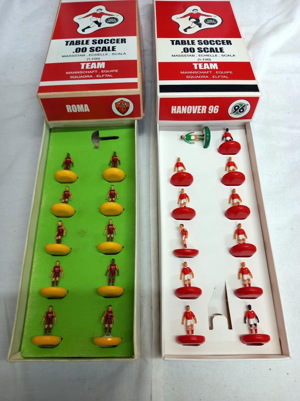 11 boxed table soccer (Subbuteo) teams including Barcelona, A.S. Livorno, Hannover 96 - Image 6 of 7