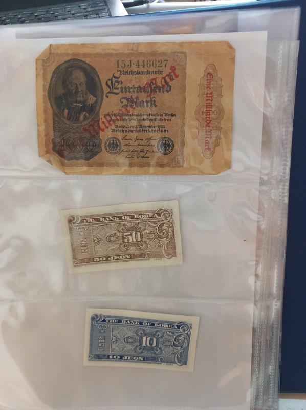 An album of approximately 86 world bank notes. - Image 6 of 26