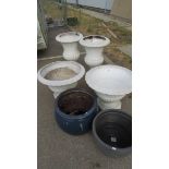 6 large garden planters. COLLECT ONLY.