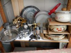 A selection of kitchenware etc