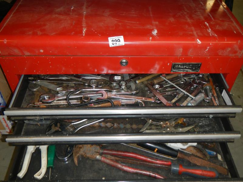 A Halfords Professional tool chest