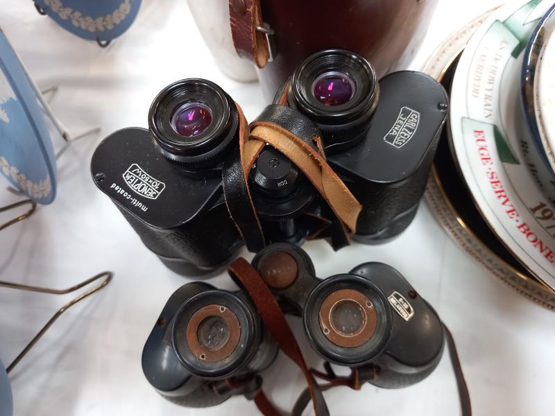 2 pairs of binoculars - Image 2 of 2