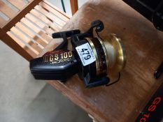 A Daiwa GS100 fishing reel