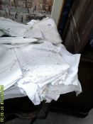 A good lot of assorted table linen.