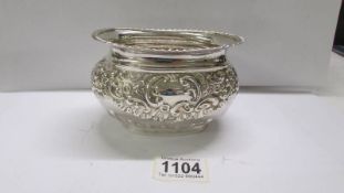 A silver sugar bowl, Birmingham 1905/06, 231 grams.