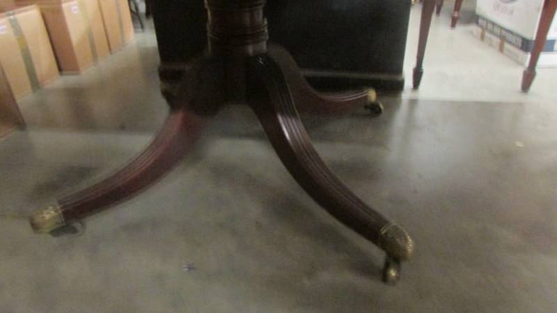 A Victorian mahogany dining table. COLLECT ONLY. - Image 2 of 2