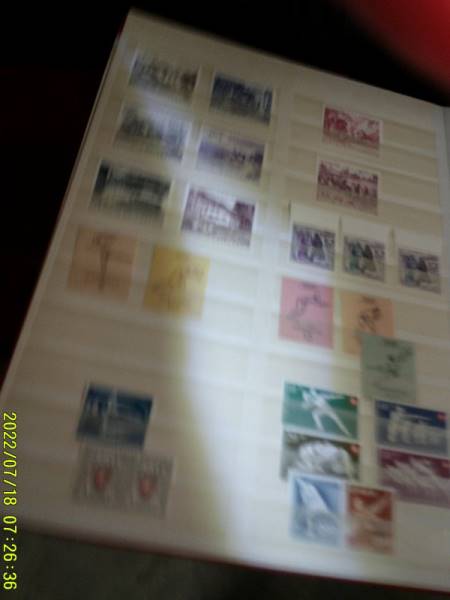 Five albums of postage stamps. - Image 9 of 16